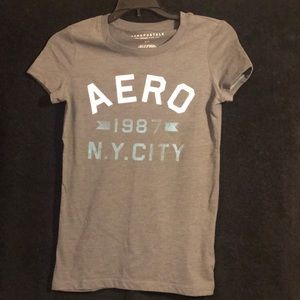 Aeropostale Tee Size S